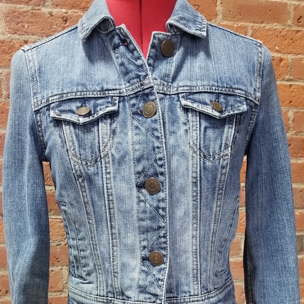 American Eagle denim jean jacket